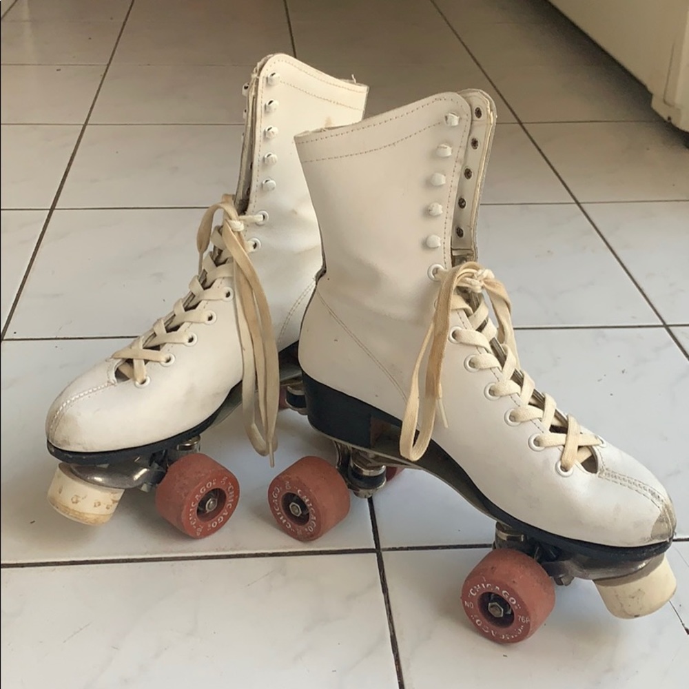 VINTAGE Chicago Rollerskates